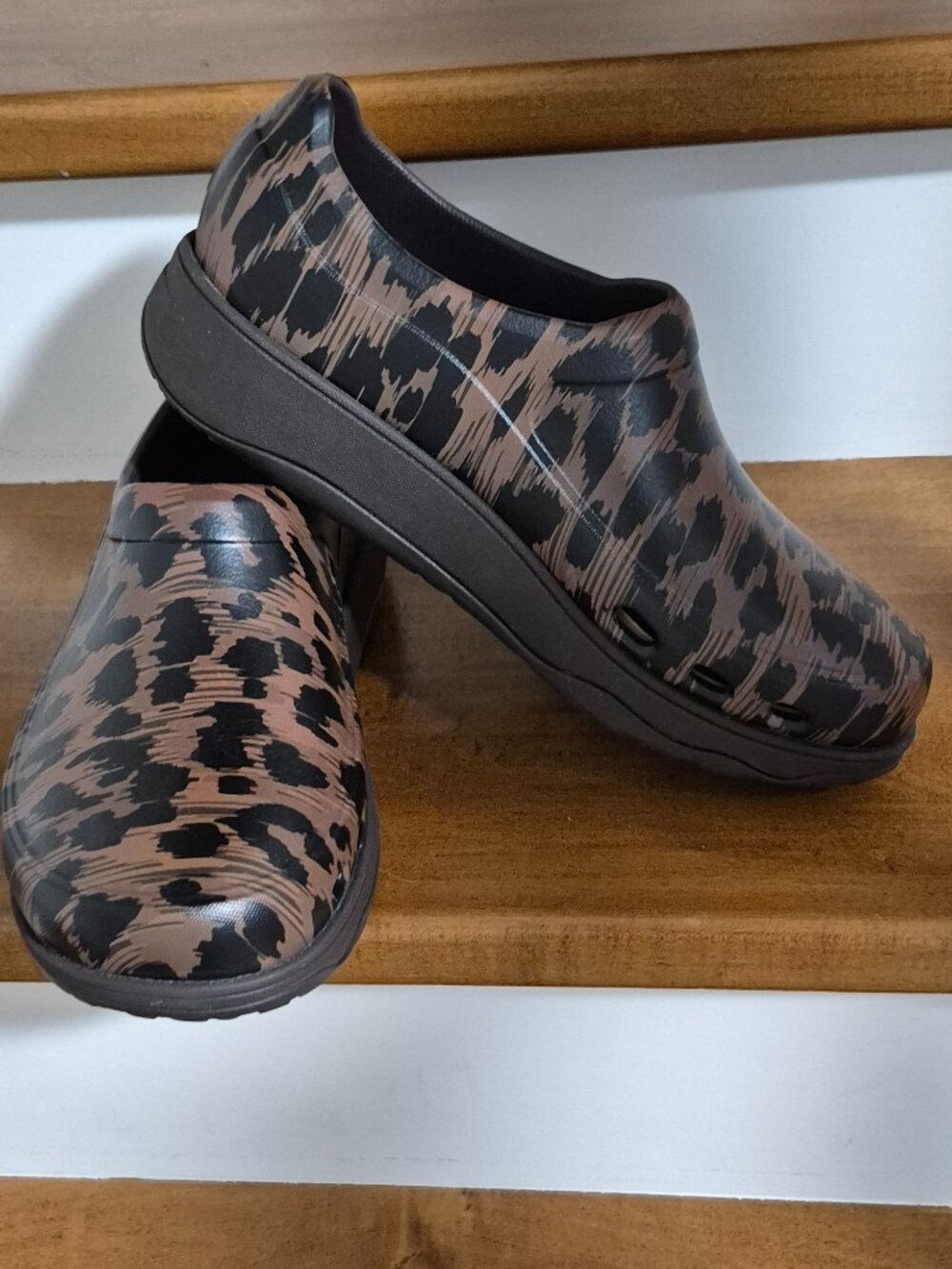 FITFLOP High Performance Clogs - Size 8.5M  (40)   NWOT